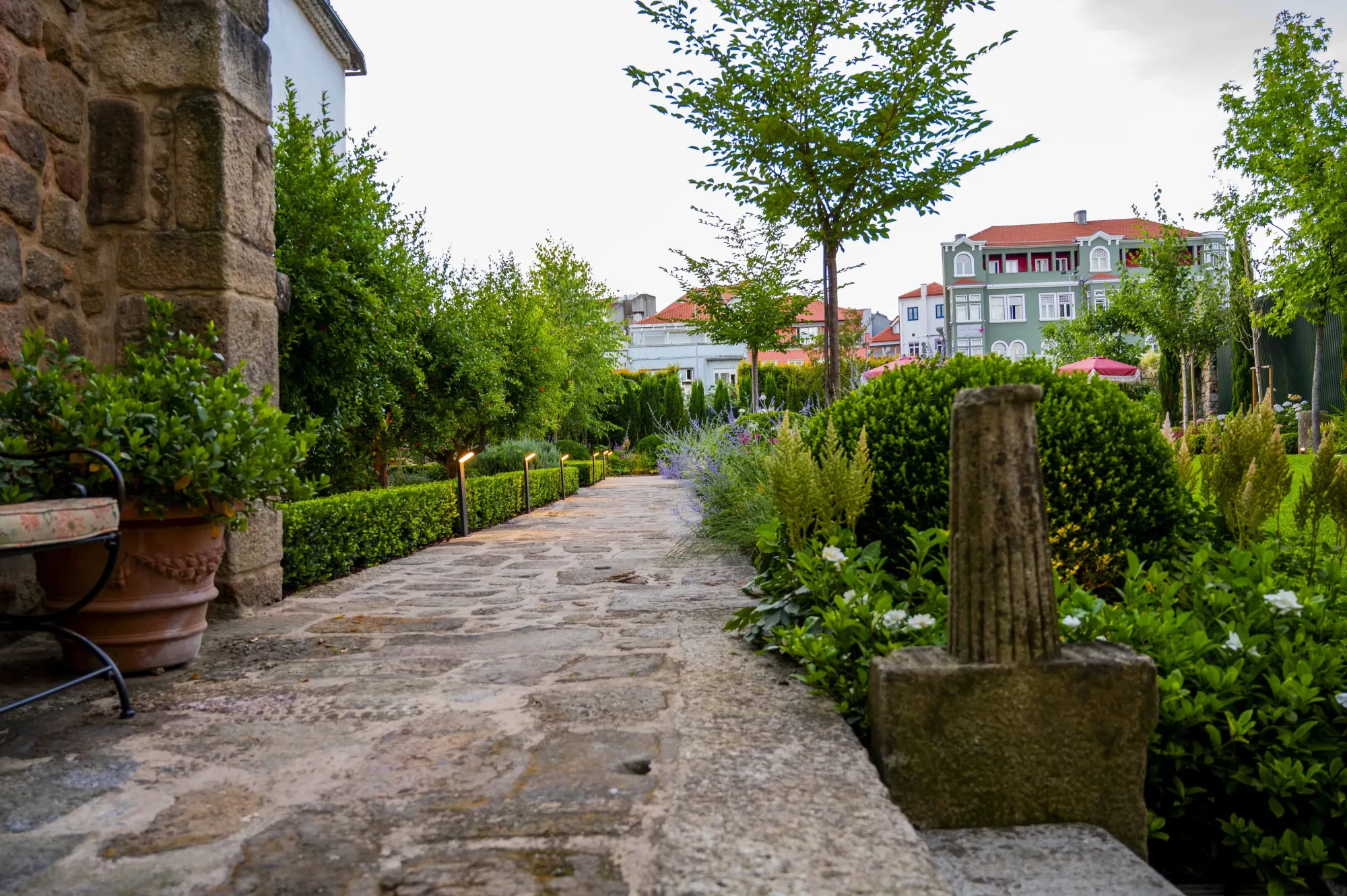 Paredes exteriores de granito restauradas, Senat, Braga