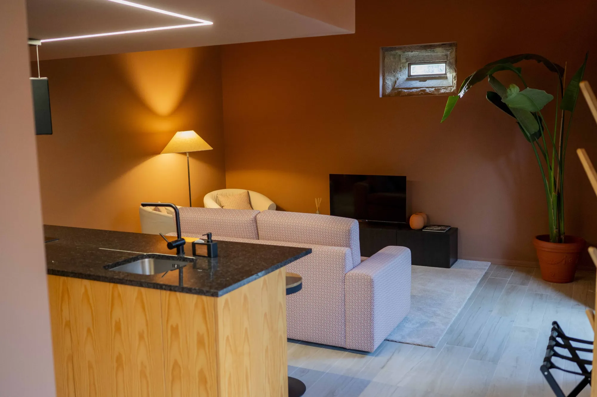 Suite Mezanino do Senat, Braga: acesso ao jardim